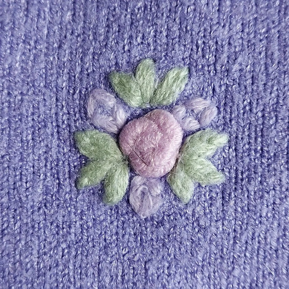 Dolls Kill Sugar Thrills Purple Floral Embroidered Cropped Cardigan Sweater 3X - Picture 5 of 8